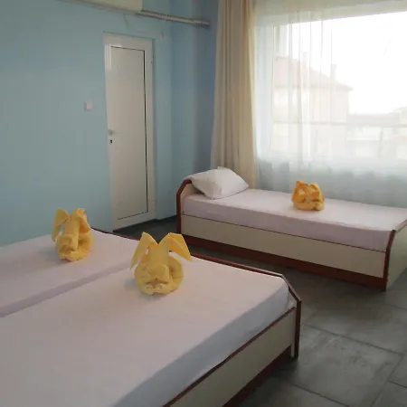 ゾヤ ゲスト ハウス ゲストハウス 2*